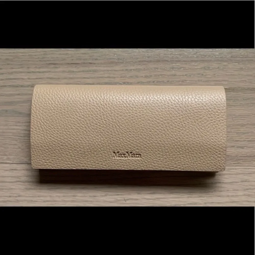 Maxmara Tan Genuine Leather Eye Glass/Sunglasses Case